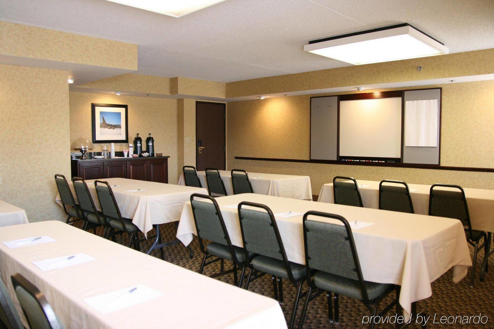 Spark By Hilton Colorado Springs I 25 Central Съоръжения снимка