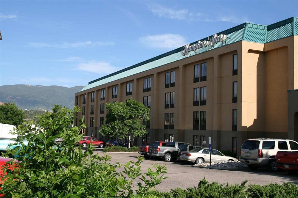 Spark By Hilton Colorado Springs I 25 Central Екстериор снимка